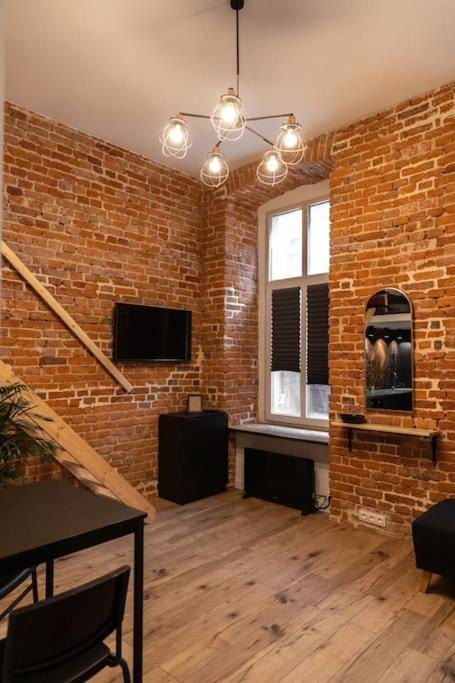 Apartament Przy Dworcu Glownym Pkp *